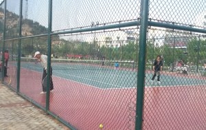 泰安网球场